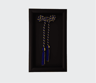How to Insert Your Graduation Cord