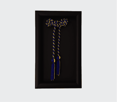 How to Insert Your Graduation Cord