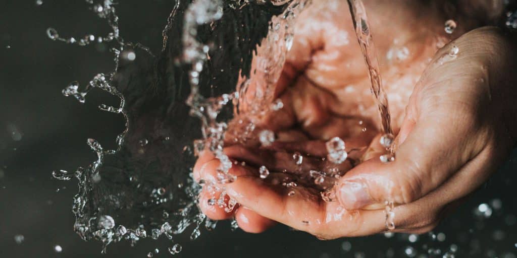 hands washing