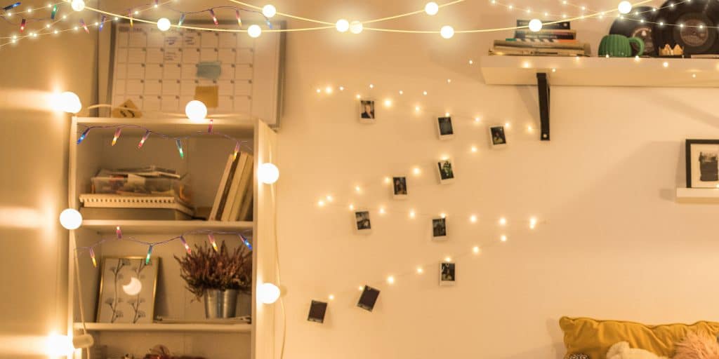 fairy lights and string lights in dorm room