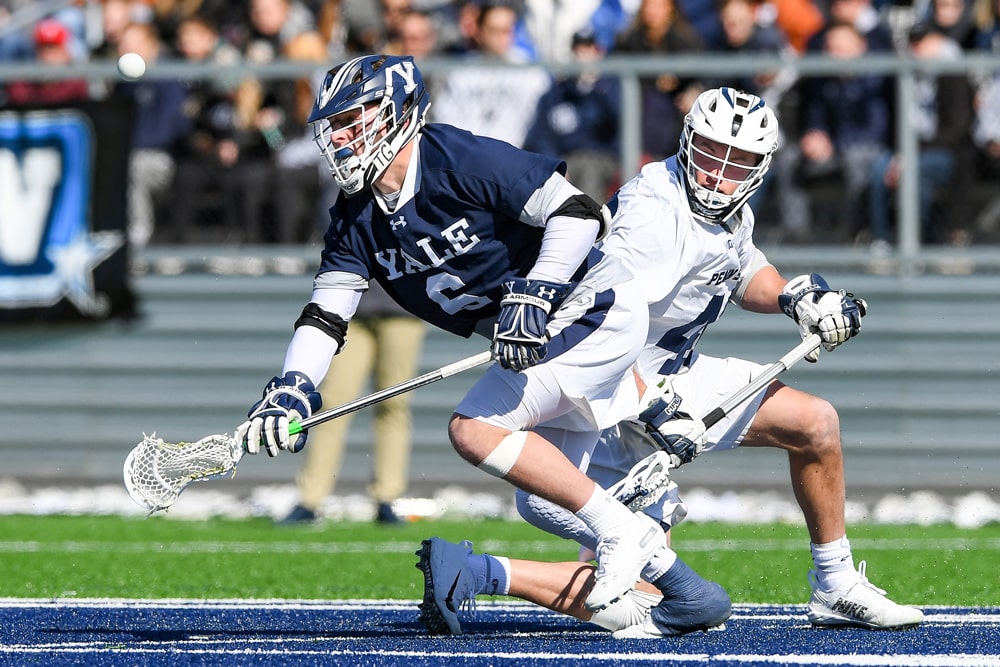 Yale men's lacrosse team playing game