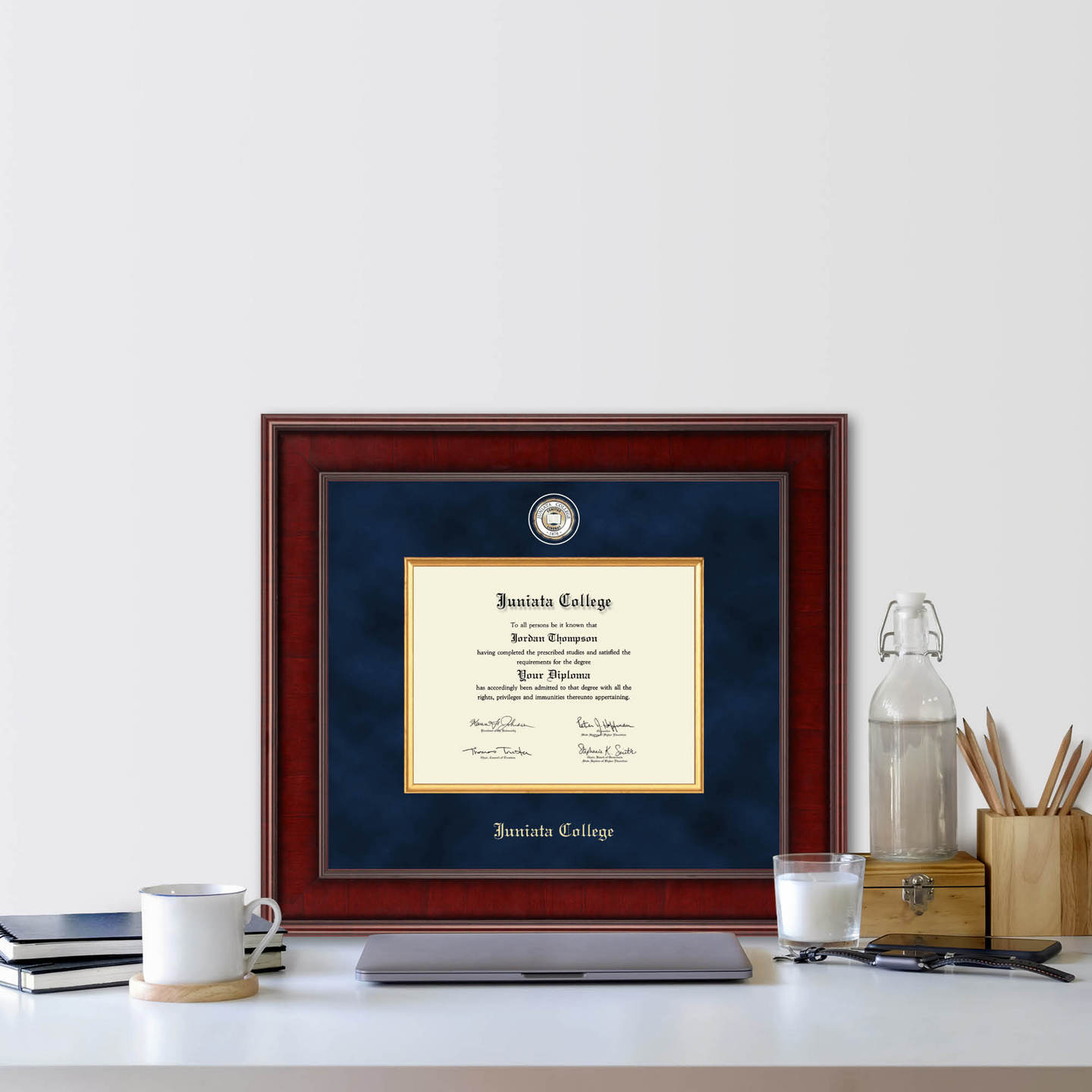 Juniata College Presidential Masterpiece Diploma Frame in Jefferson