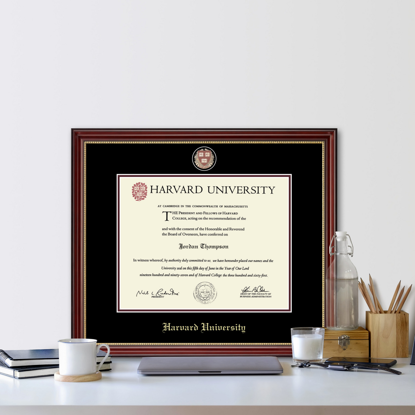 Harvard University Masterpiece Medallion Diploma Frame in Kensington