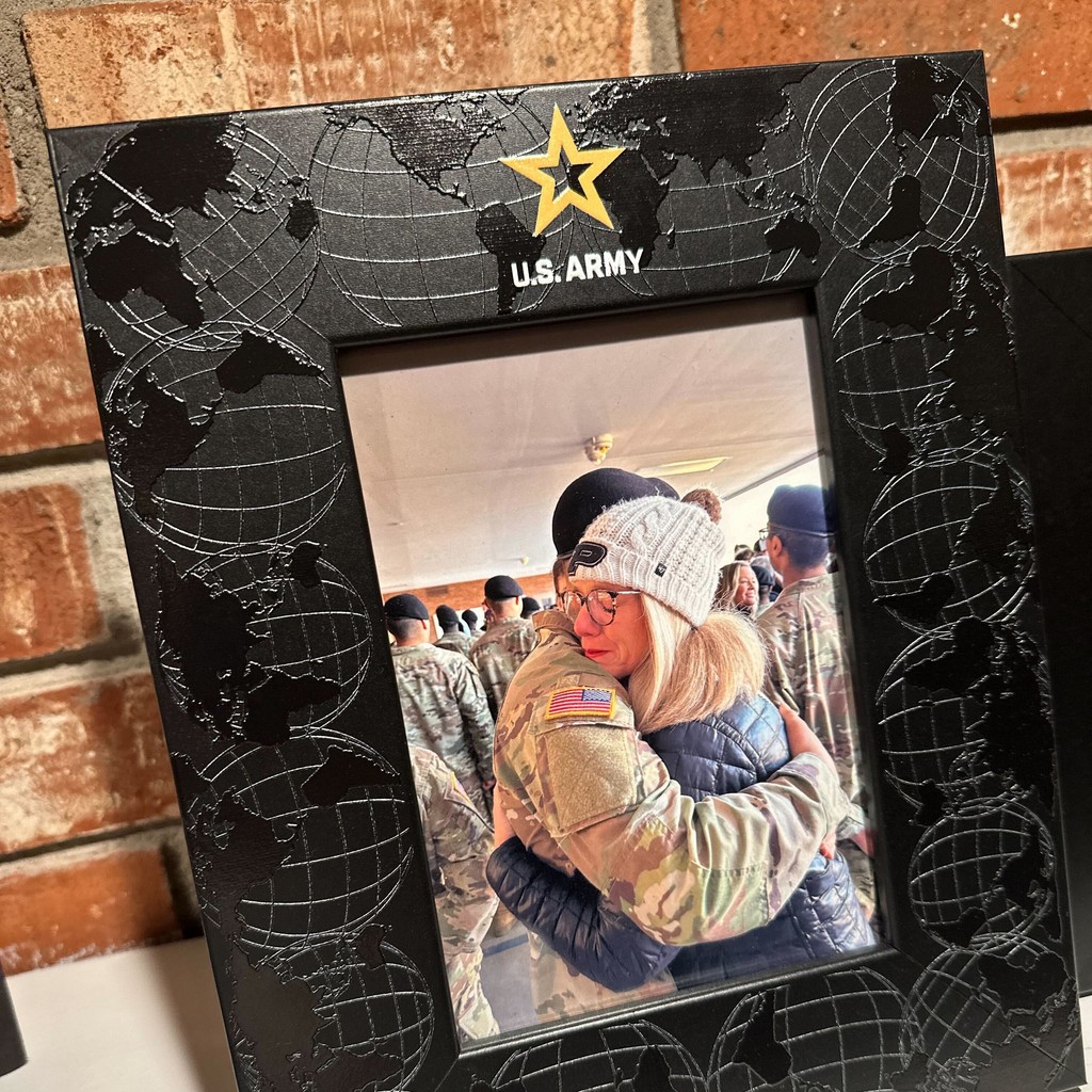US Army logo photo frame with soldeir hugging his mom