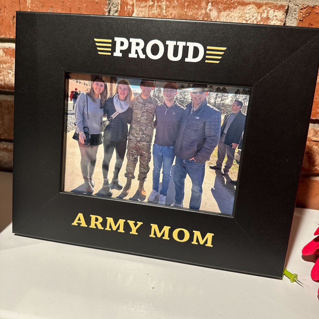 Proud US Army Mom Photo Frame