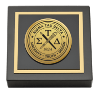 Sigma Tau Delta Honor Society Gold Engraved Medallion Paperweight