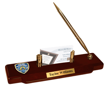 Police Department City of New York Masterpiece Medallion Desk Pen Set
