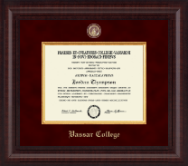 Vassar College Presidential Masterpiece Diploma Frame in Premier
