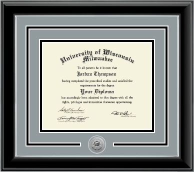 University of Wisconsin-Milwaukee diploma frame - Silver Engraved Medallion Diploma Frame in Onyx Silver