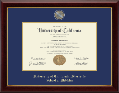 University of California Riverside diploma frame - Masterpiece Medallion Diploma Frame in Gallery