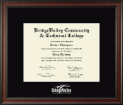 BridgeValley diploma frame - silver Embossed Diploma Frame in Studio
