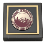 University of Puget Sound paperweight - Masterpiece Medallion Paperweight