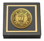 Baldwin-Wallace College paperweight - Gold Engraved Medallion Paperweight