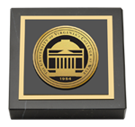 The University of Virginia's College at Wise paperweight - Gold Engraved Medallion Paperweight