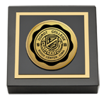 Dordt College paperweight - Gold Engraved Medallion Paperweight