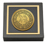 Bethany College in Kansas paperweight - Gold Engraved Medallion Paperweight