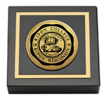 Ripon College paperweight - Gold Engraved Medallion Paperweight